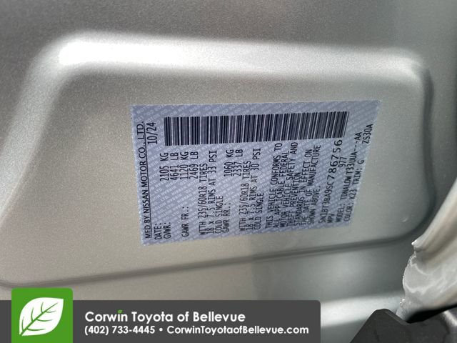 Used 2025 Nissan Rogue SV image 23