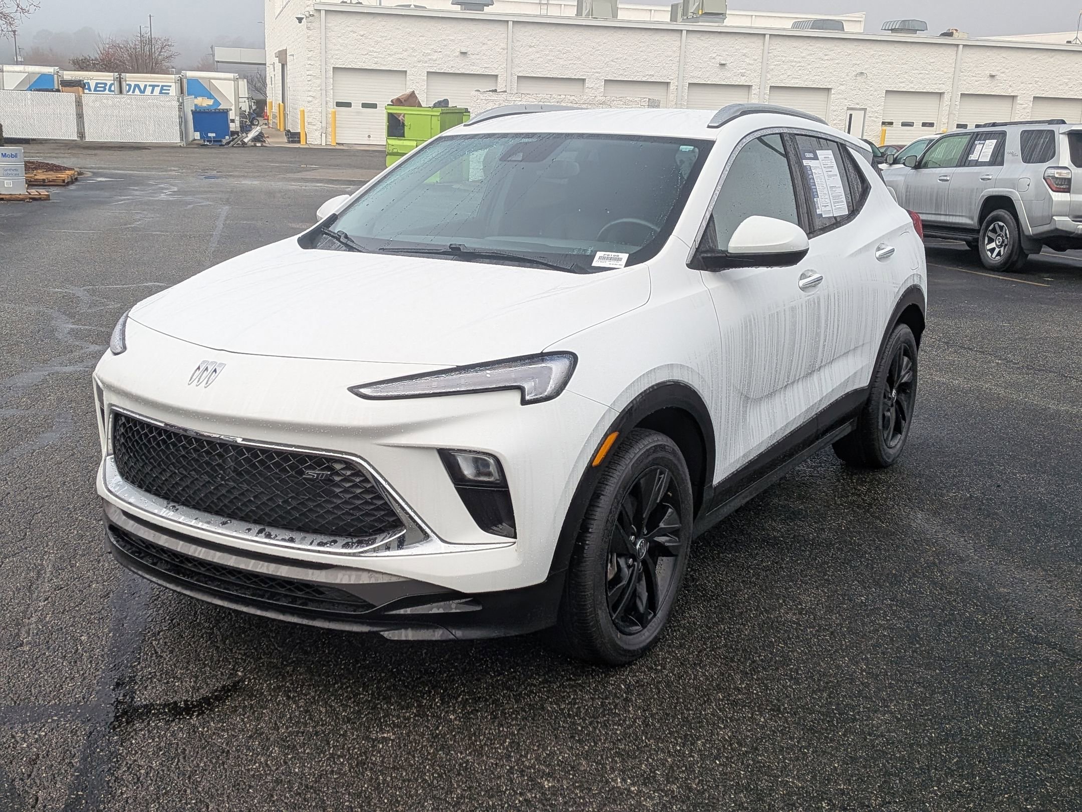 Used 2024 Buick Encore GX Sport Touring w/ Comfort Package image 5