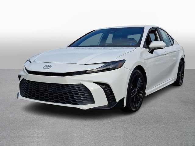 Used 2025 Toyota Camry SE
