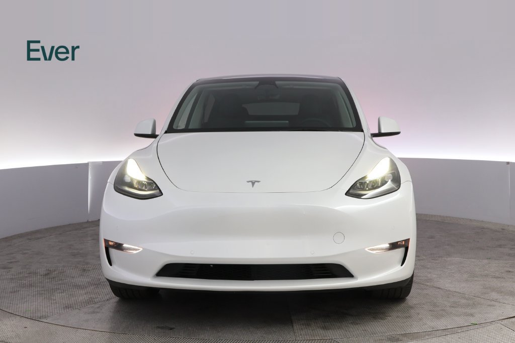 Used 2022 Tesla Model Y Long Range AWD/4WD image 12