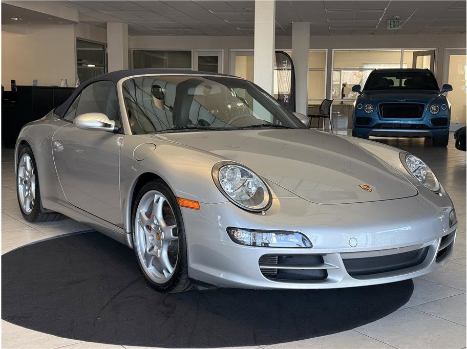 Used 2006 Porsche 911 Carrera S image 3