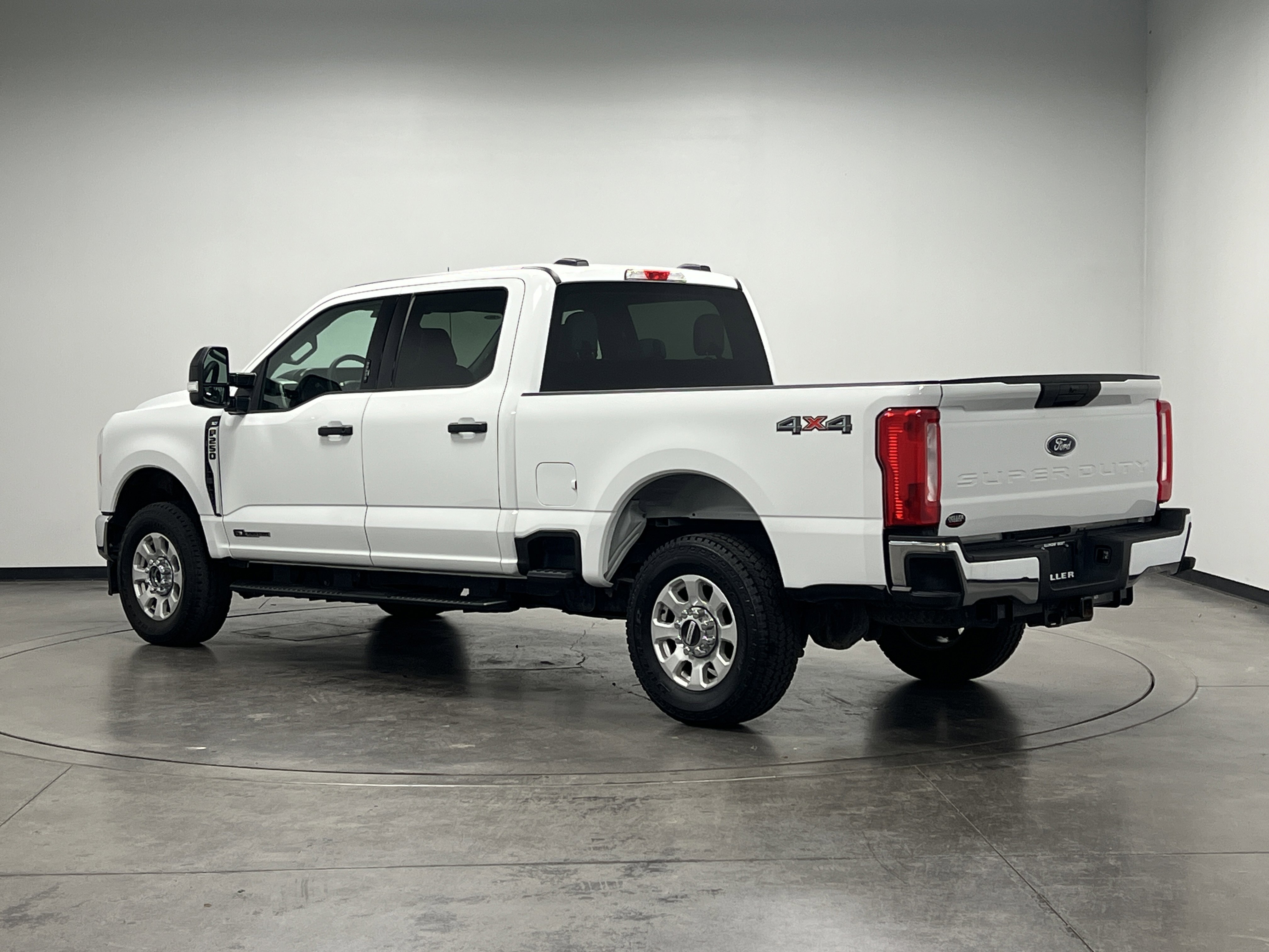 Used 2024 Ford F250 XLT image 6