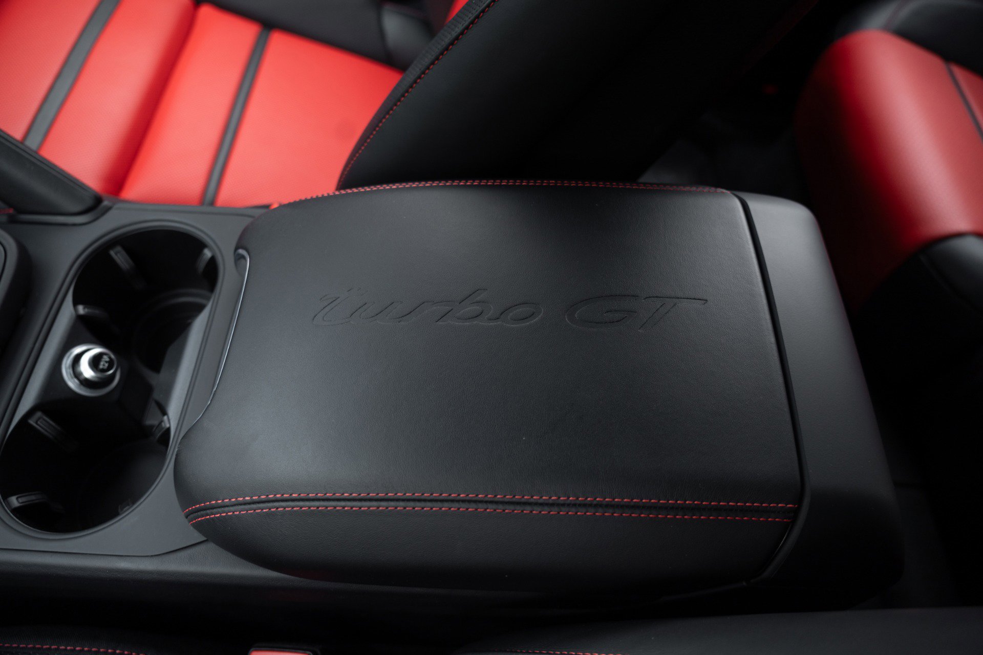 Used 2023 Porsche Cayenne Turbo GT image 58