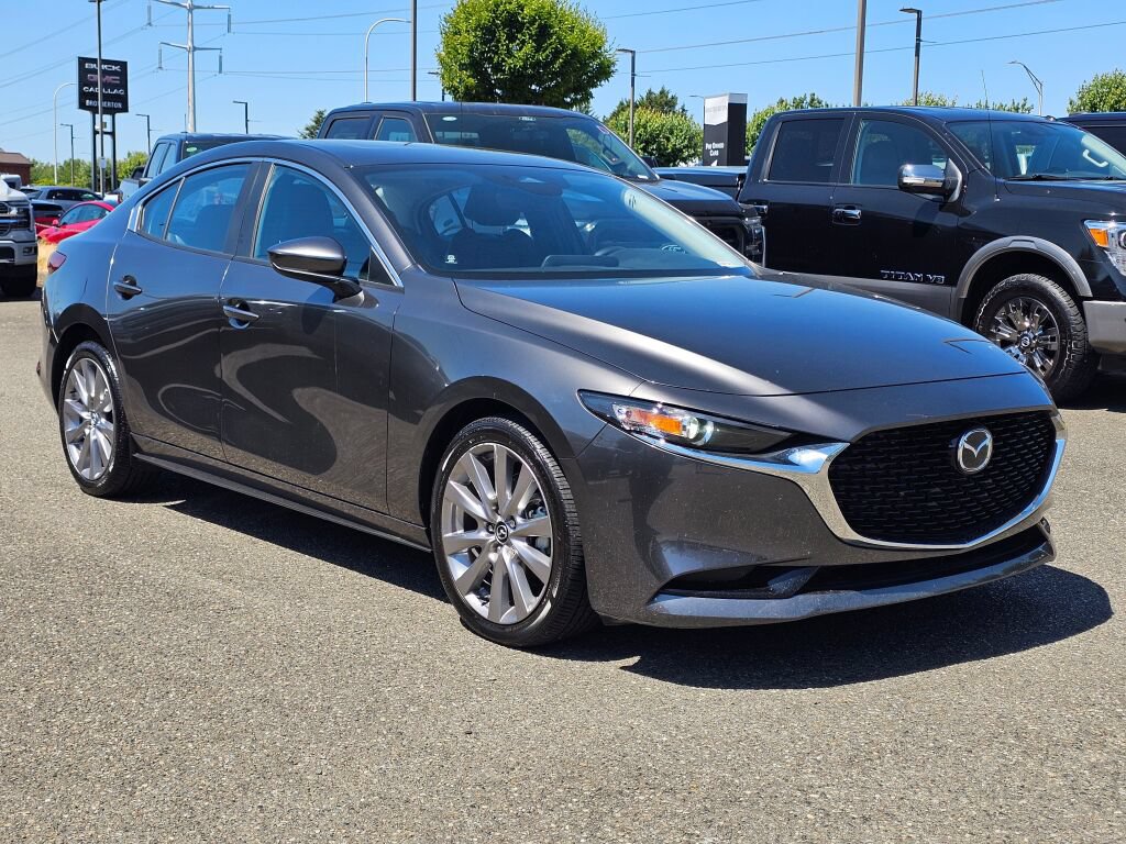 Used 2025 MAZDA MAZDA3 s FWD image 3