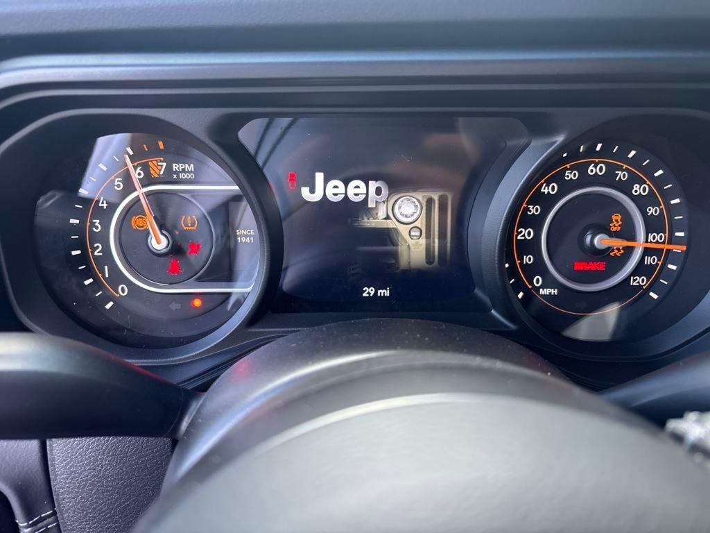 New 2025 Jeep Gladiator Sport image 17