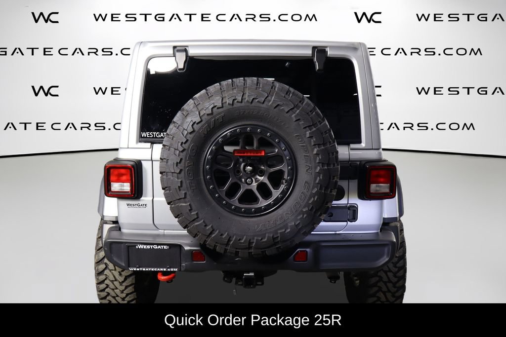 Used 2022 Jeep Wrangler Unlimited Rubicon w/ Xtreme Recon 35" Tire Package AWD/4WD image 4