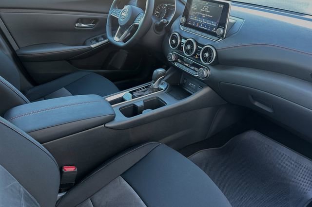 New 2025 Nissan Sentra SR image 12