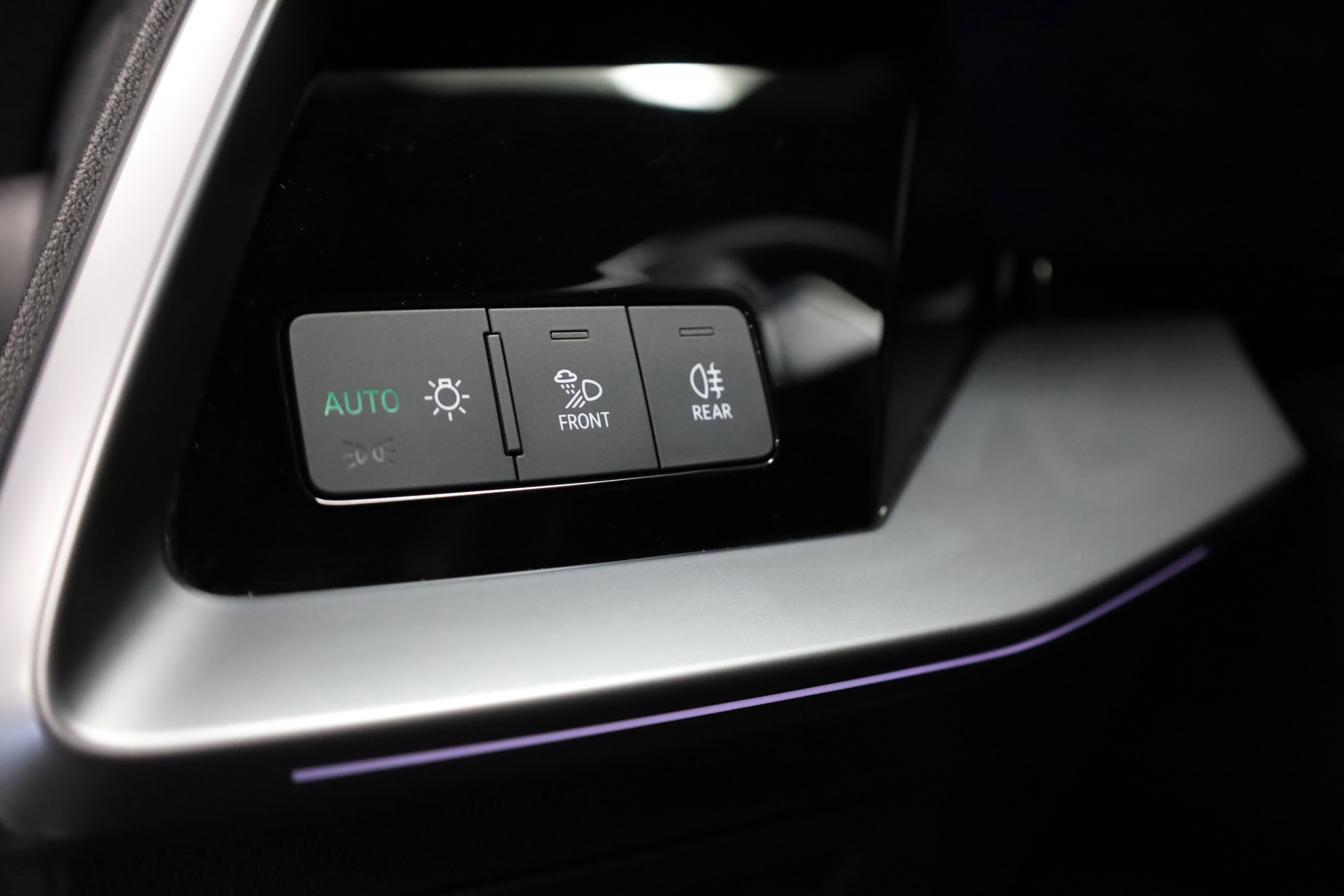 Used 2023 Audi RS 3 w/ RS Technology Package image 18