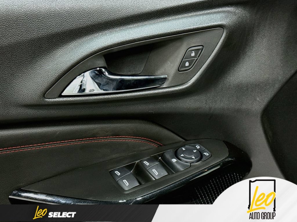 Used 2024 Chevrolet Trax RS w/ Driver Confidence Package FWD image 20