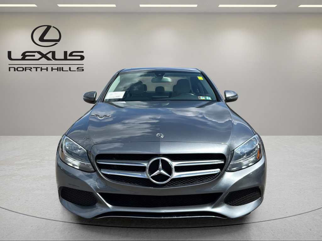 Used 2018 Mercedes-Benz C 300 4MATIC Sedan image 2
