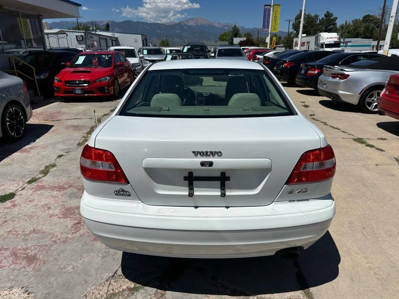 Used 2004 Volvo S40 FWD image 6