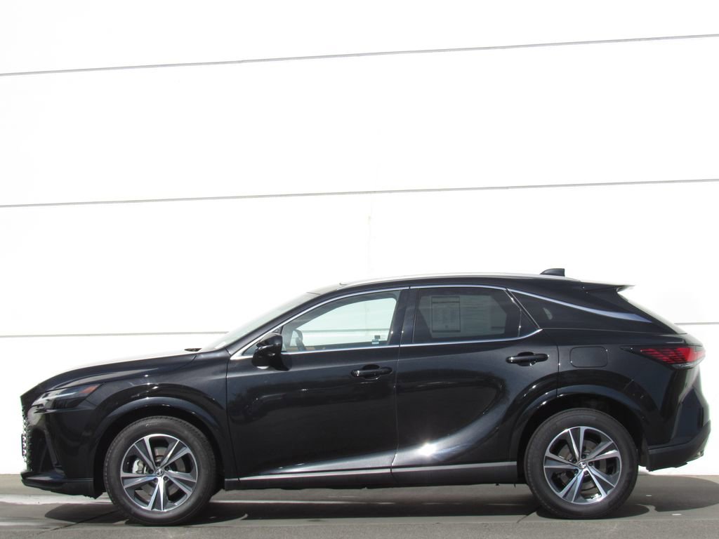 Used 2023 Lexus RX 350 Premium w/ Cold Area Package image 4
