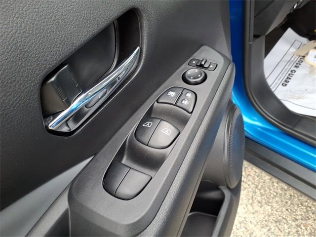 Used 2021 Nissan Kicks SR w/ SR Premium Package image 13