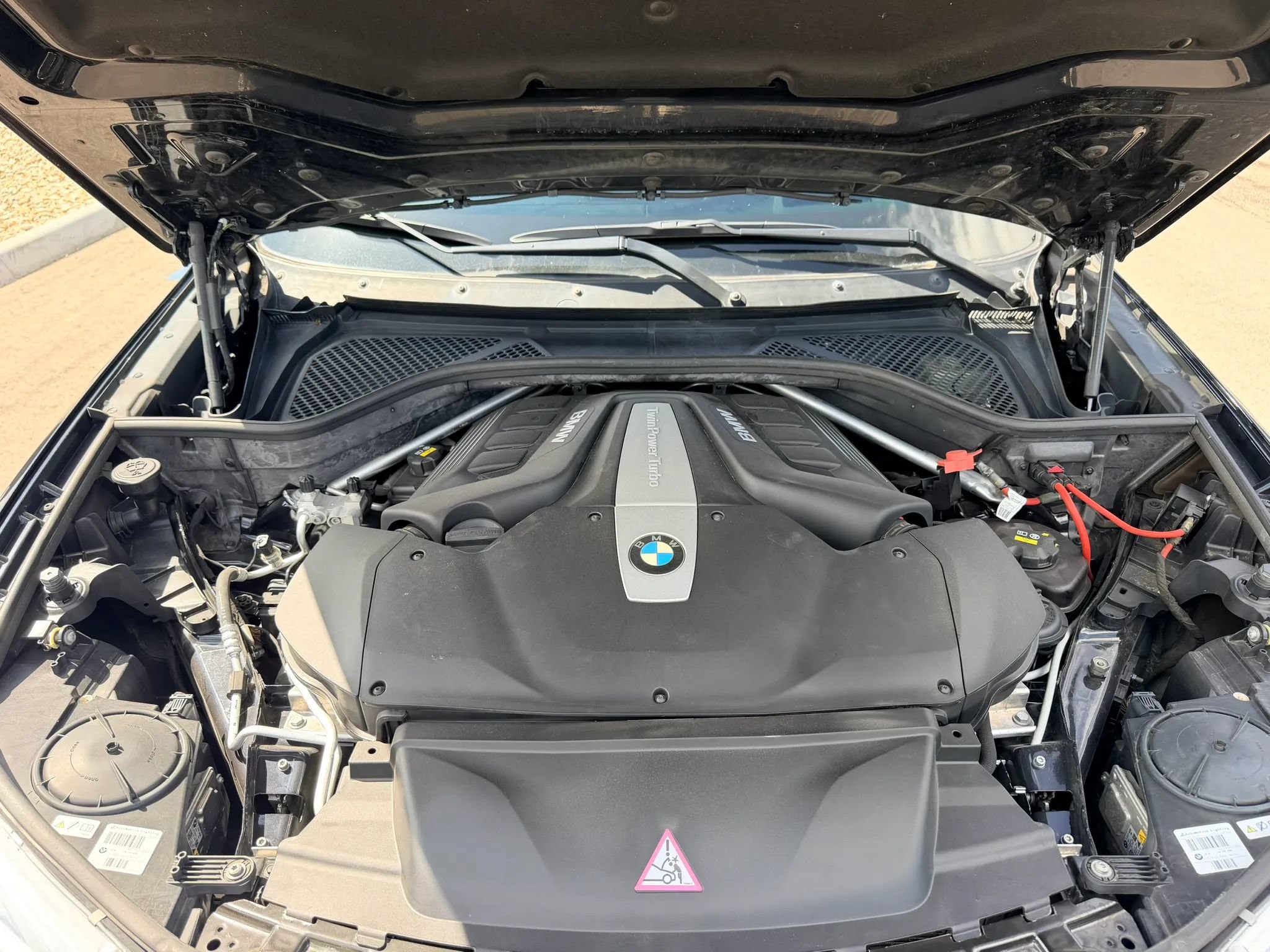 Used 2015 BMW X5 xDrive50i AWD/4WD image 18