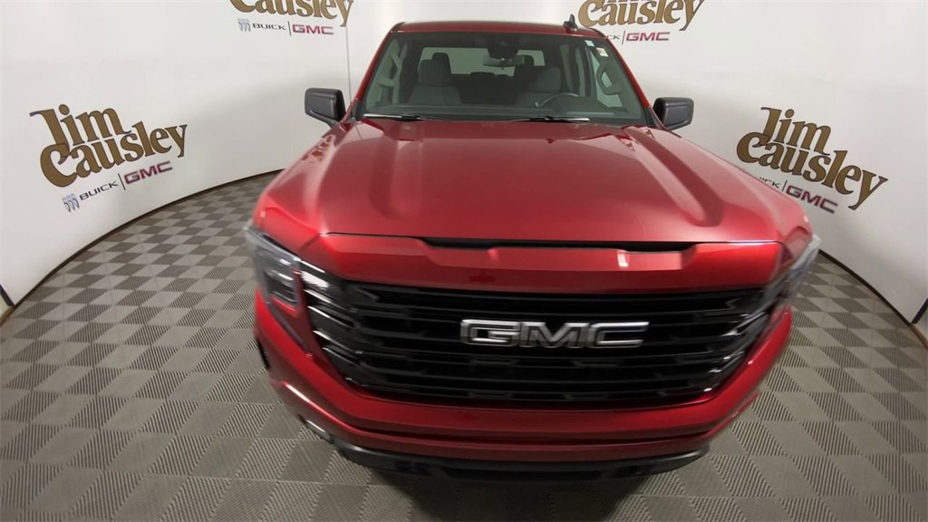 Used 2023 GMC Sierra 1500 Elevation image 3