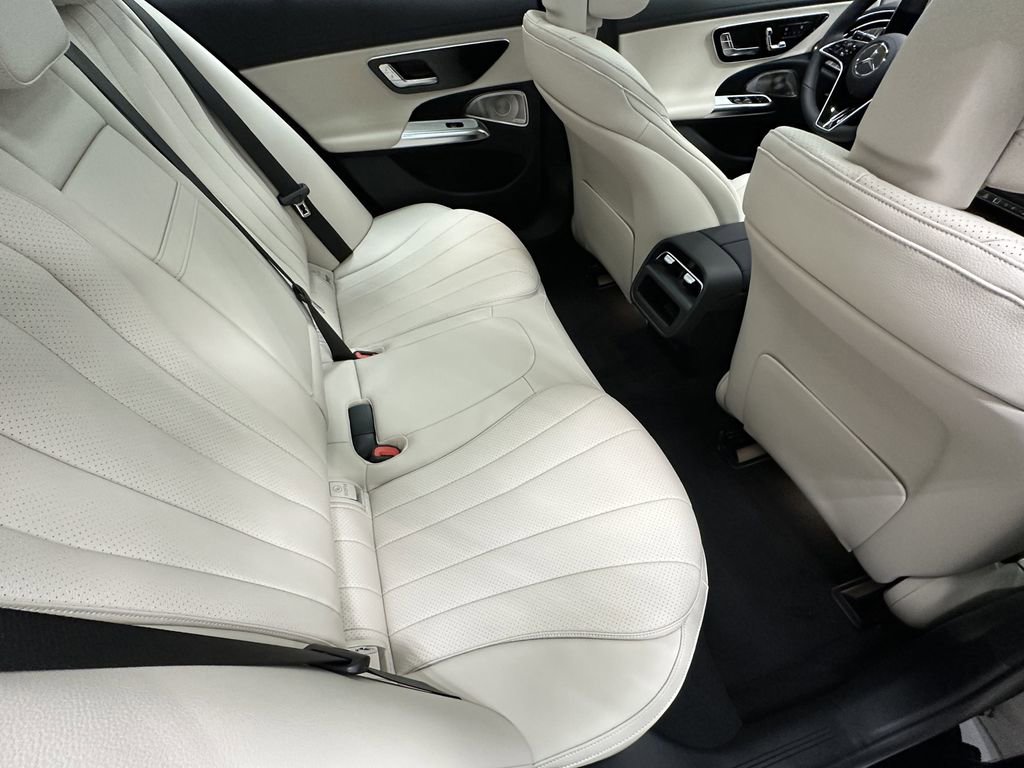 New 2026 Mercedes-Benz E 350 Sedan image 17