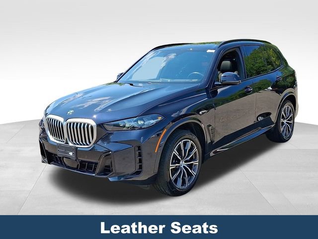 Used 2024 BMW X5 xDrive40i w/ M Sport Package image 4