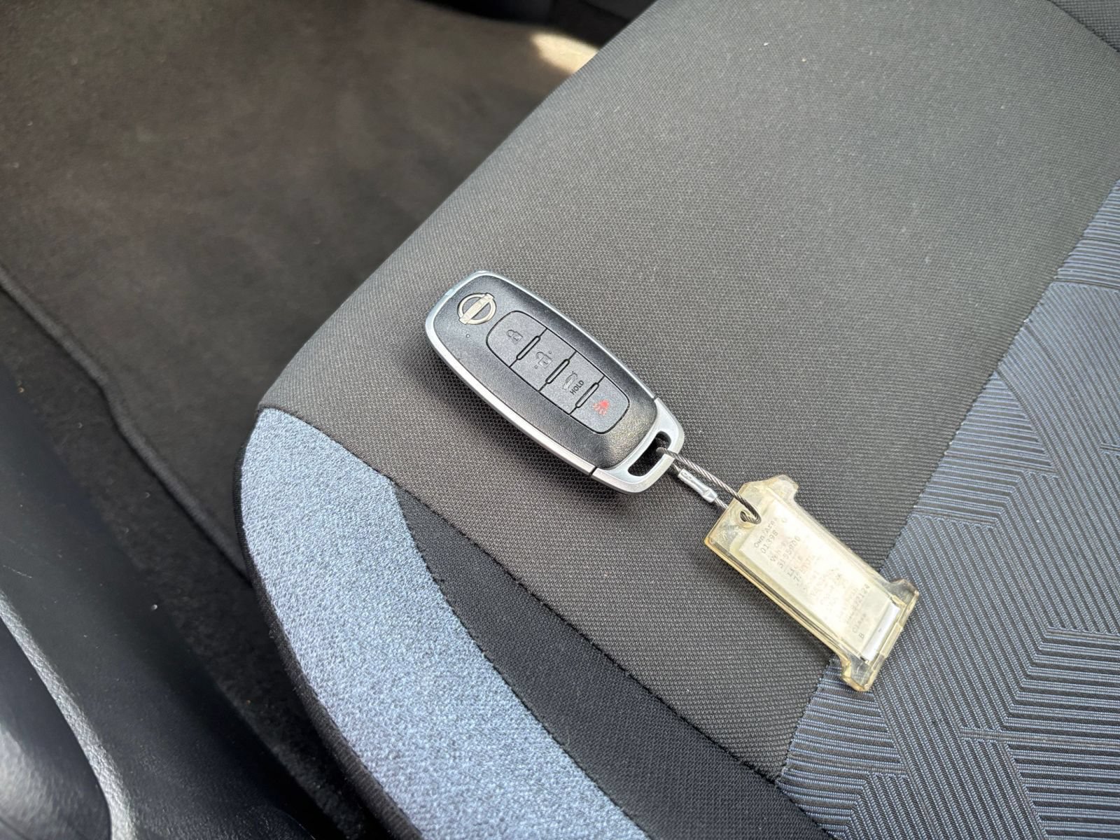 Used 2025 Nissan Versa SV FWD image 21