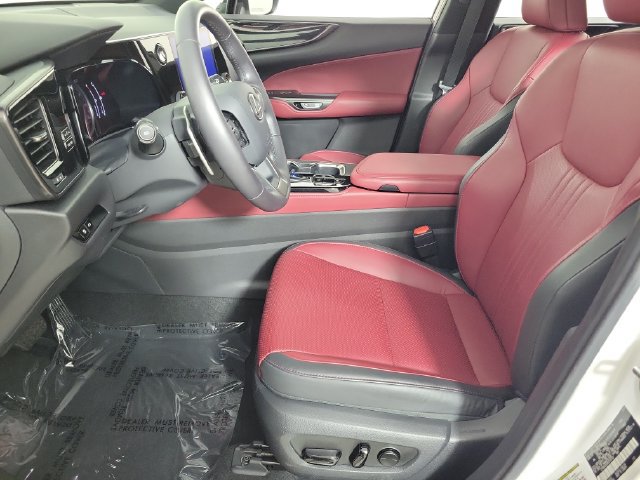 Used 2024 Lexus NX 250 FWD w/ Towing Package (2000 Lbs) image 19