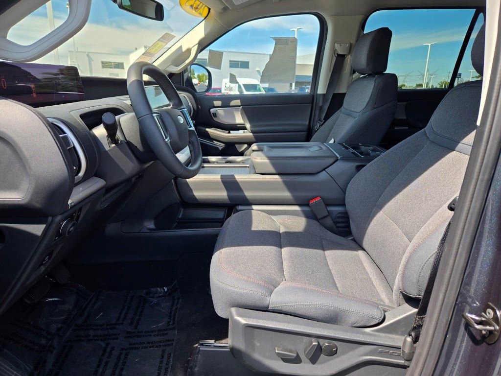 New 2025 Ford Expedition Max Active AWD/4WD image 25