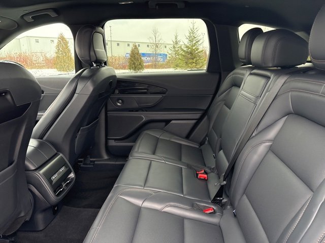 Used 2024 Lincoln Nautilus Premier w/ Equipment Group 102A image 29