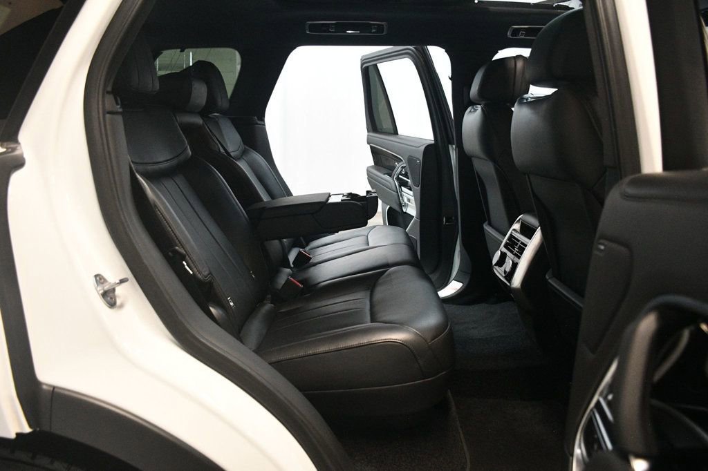 Used 2023 Land Rover Range Rover SE image 37