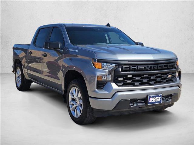 Used 2024 Chevrolet Silverado 1500 Custom image 3