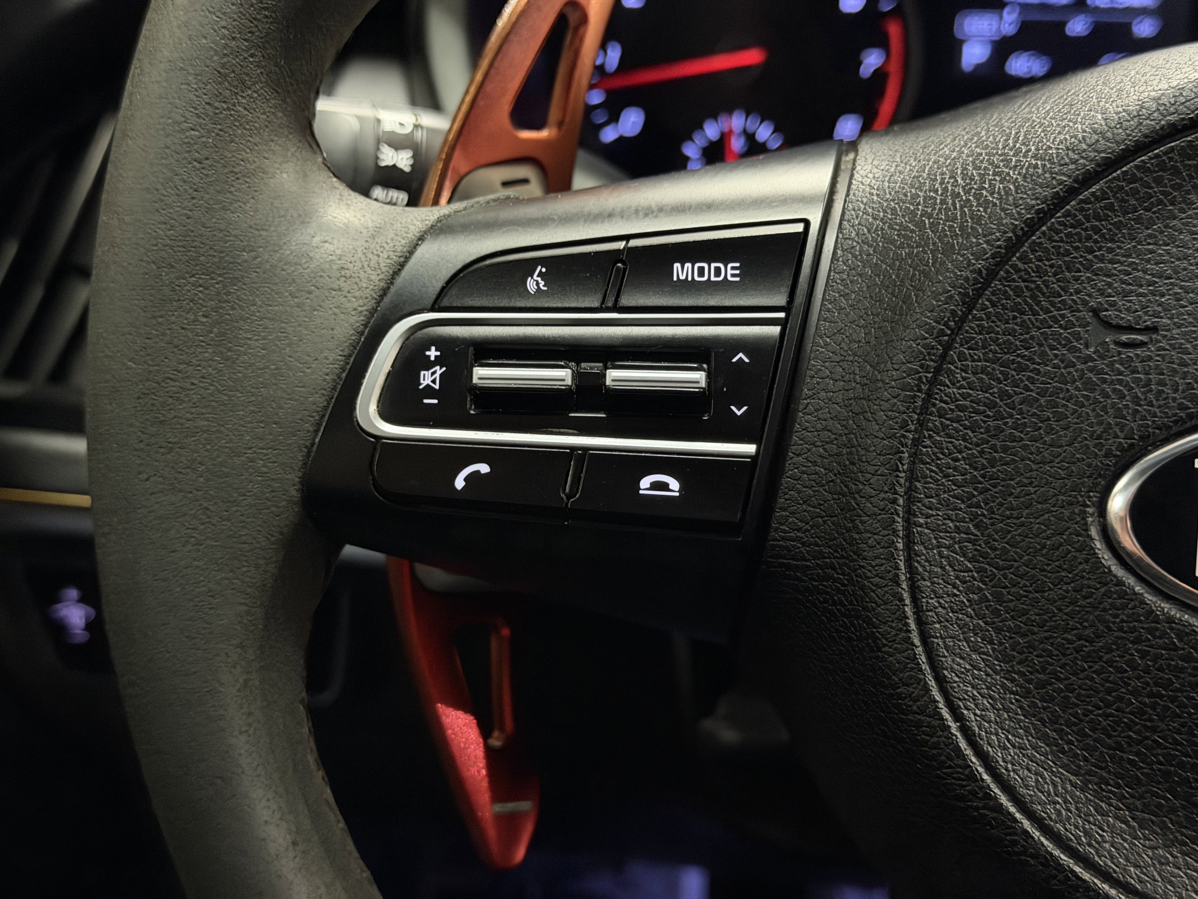Used 2019 Kia Stinger GTS RWD image 16