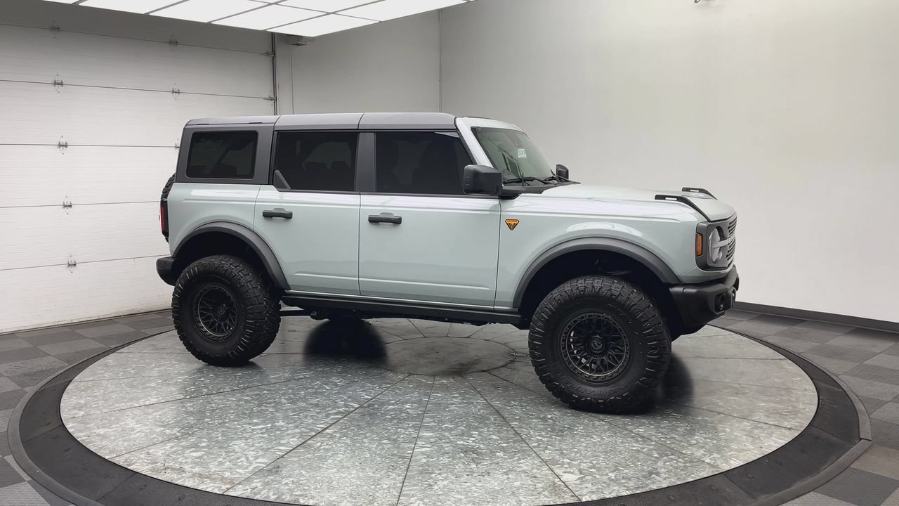 Used 2023 Ford Bronco Badlands AWD/4WD image 39