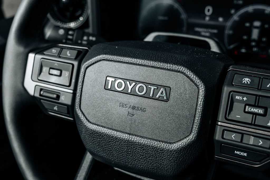 Used 2027 Toyota Land Cruiser w/ Premium Package AWD/4WD image 25