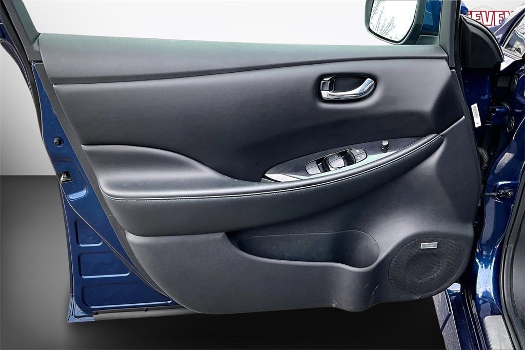 Used 2019 Nissan Leaf SL Plus w/ Protection Package image 17