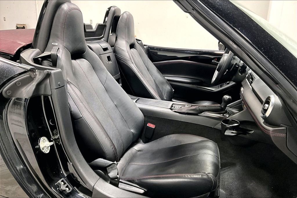 Used 2018 MAZDA MX-5 Miata Grand Touring image 10
