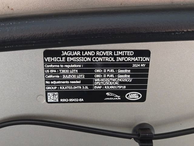 Used 2024 Land Rover Range Rover SE image 28
