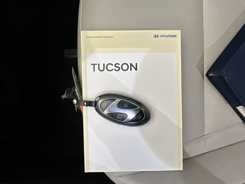 Certified 2025 Hyundai Tucson SEL image 29