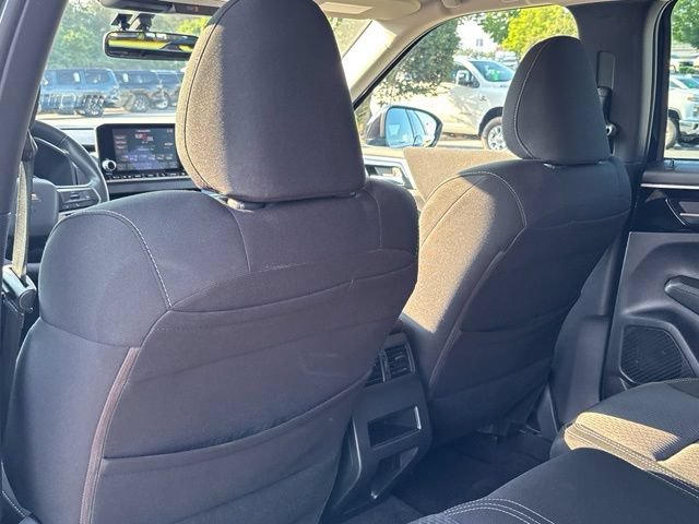 Used 2022 Mitsubishi Outlander ES FWD image 25