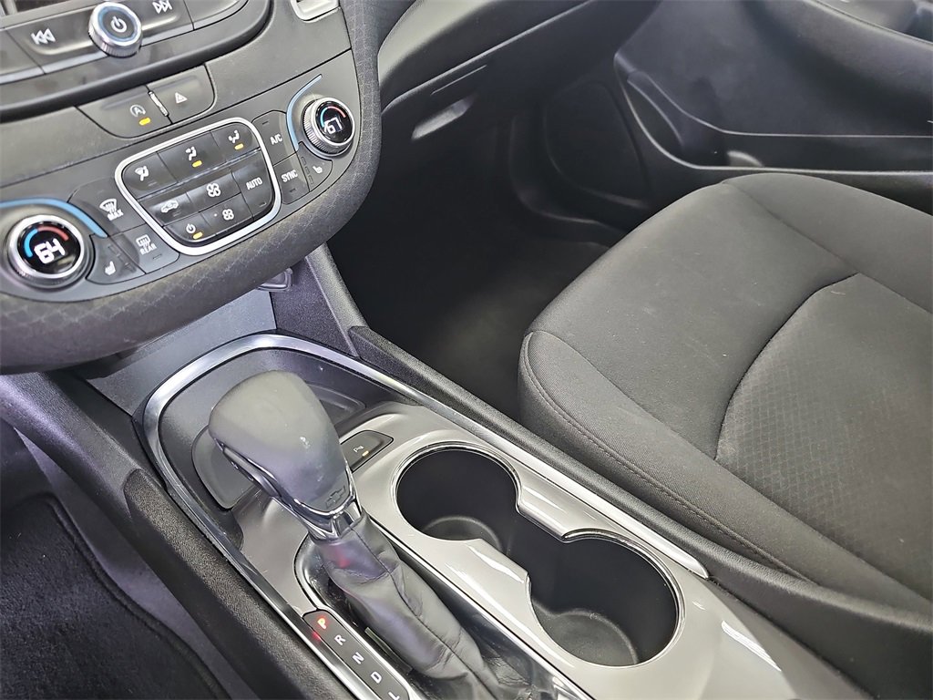 Used 2024 Chevrolet Malibu LT image 23