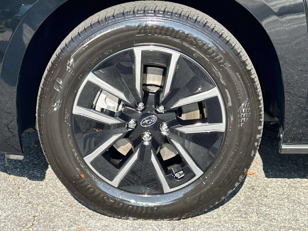 New 2026 Subaru Solterra AWD/4WD image 9