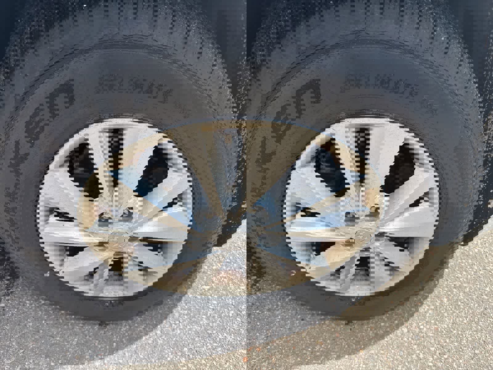 Used 2015 Kia Sedona LX image 12