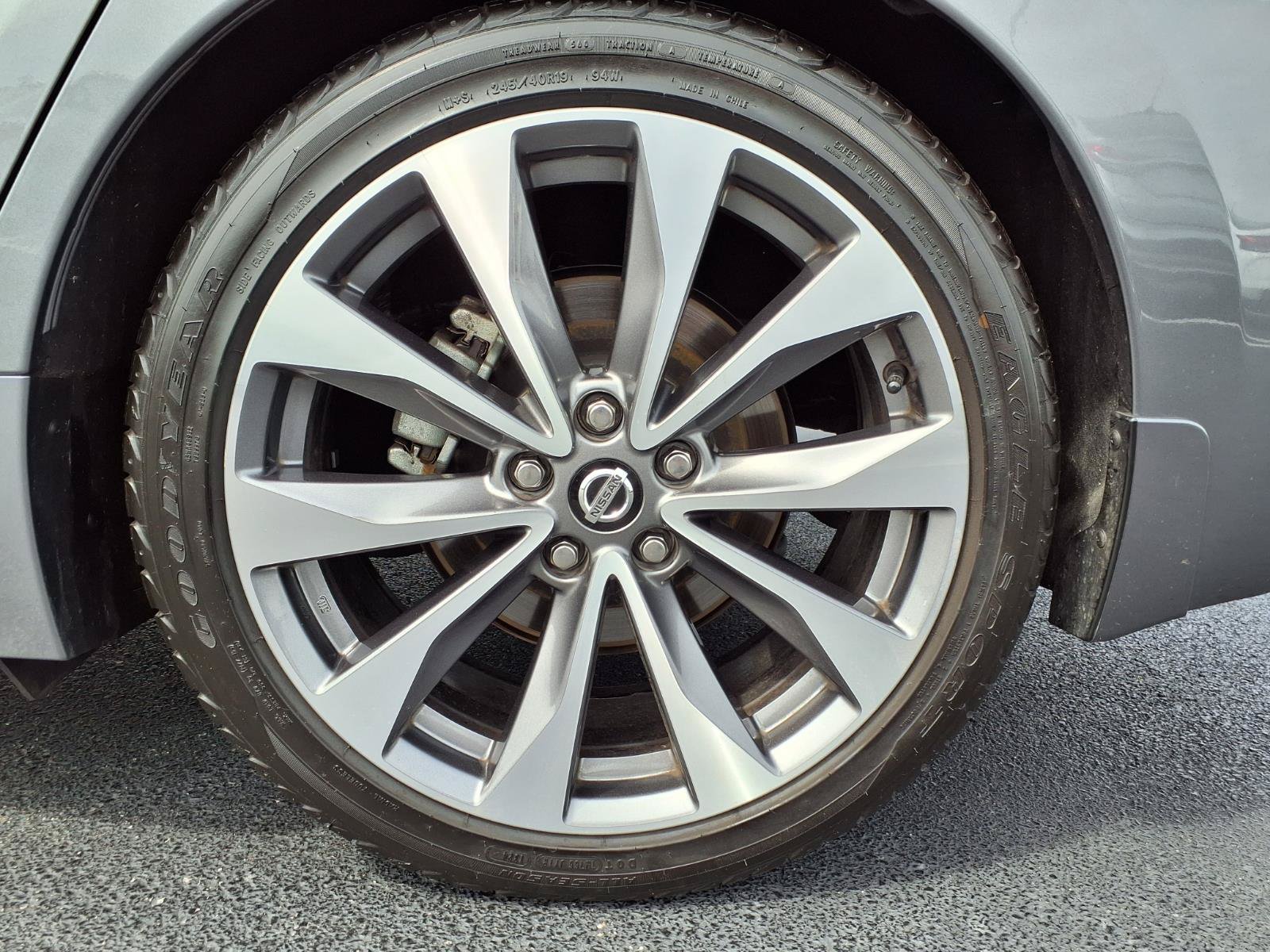 Used 2020 Nissan Maxima Platinum w/ Sport Mat Group FWD image 38