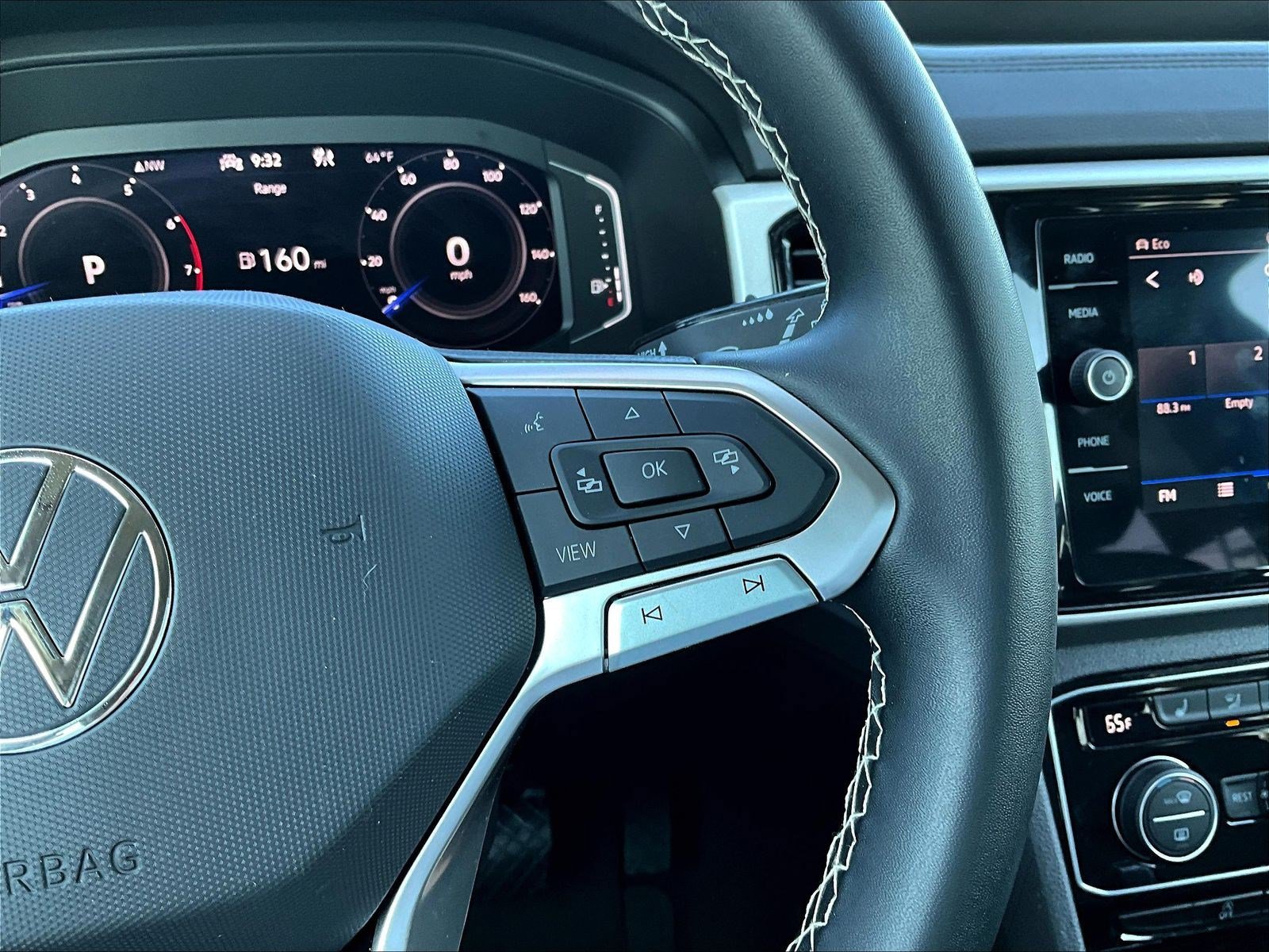 Used 2023 Volkswagen Atlas SE AWD/4WD image 12
