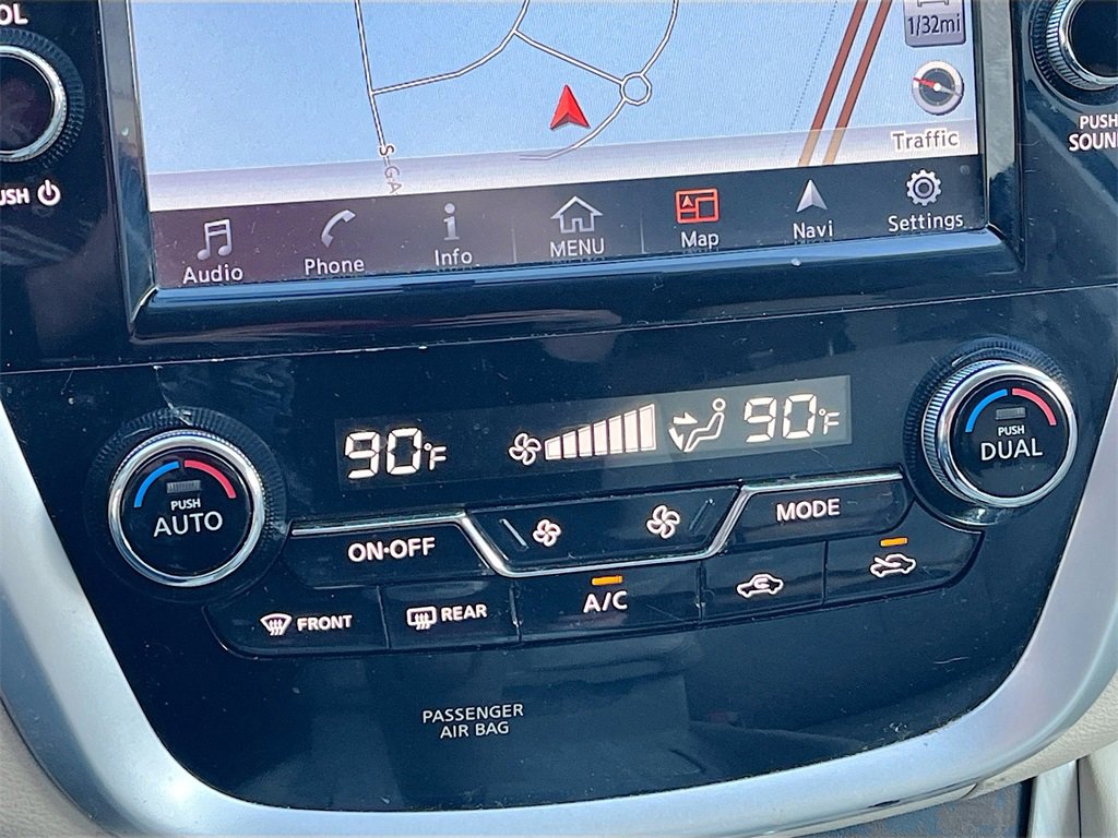 Used 2015 Nissan Murano Platinum w/ Cargo Package w/Cover image 16