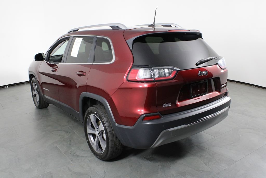 Used 2019 Jeep Cherokee Limited image 3