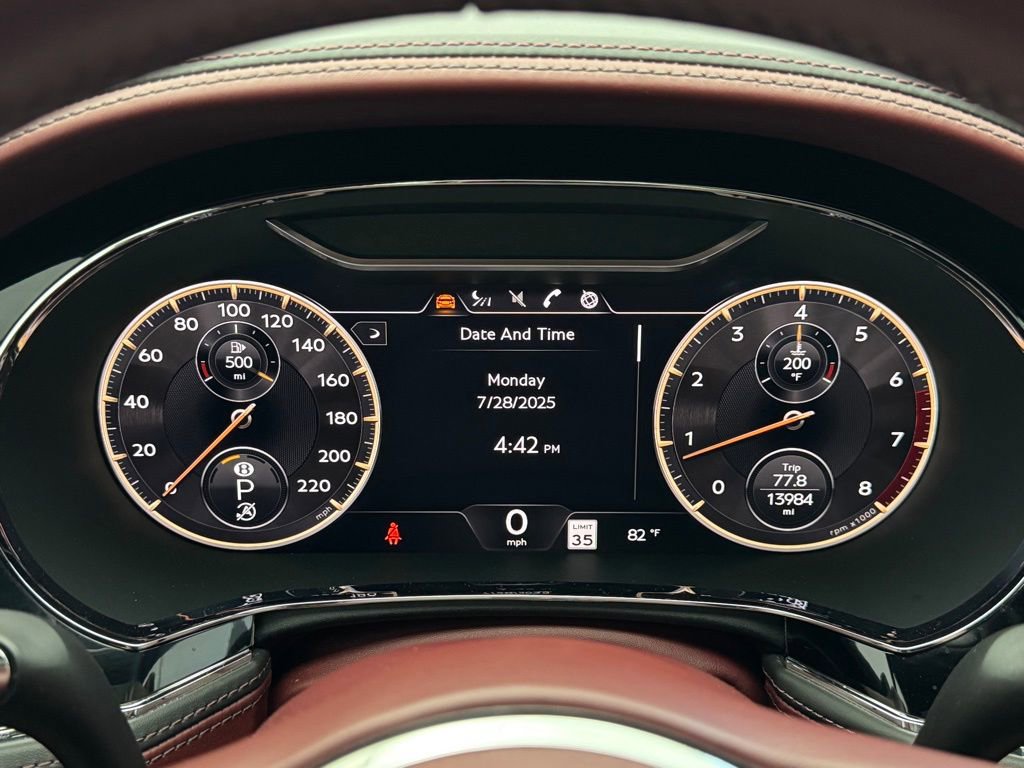 Used 2020 Bentley Flying Spur W12 image 48