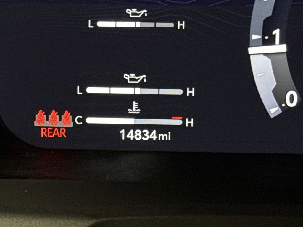 Used 2025 Toyota Tacoma TRD Off-Road image 13