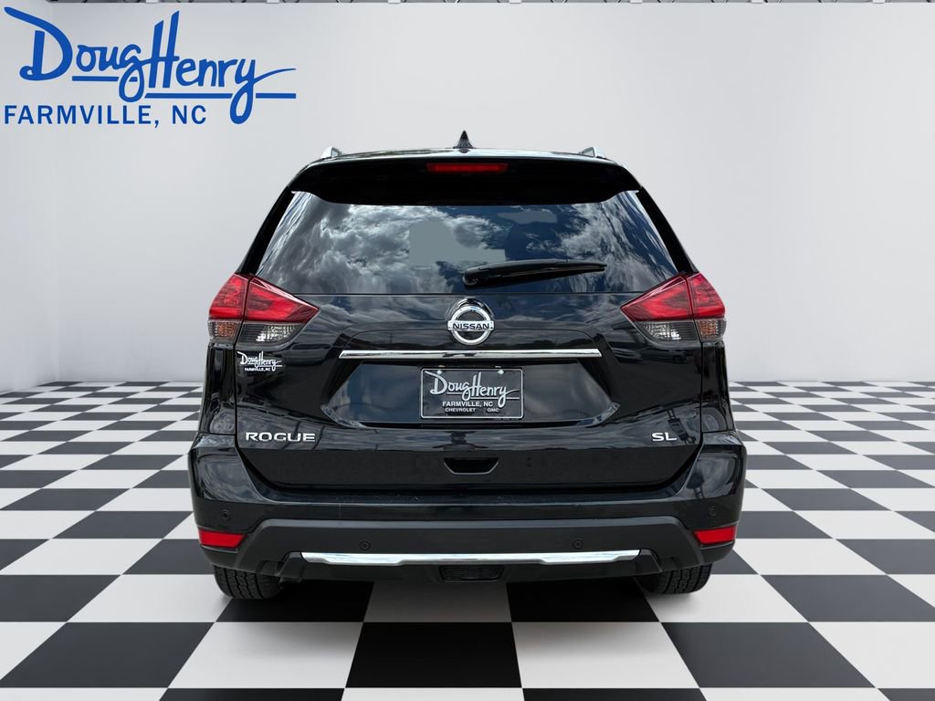 Used 2019 Nissan Rogue SL w/ Premium Package image 4