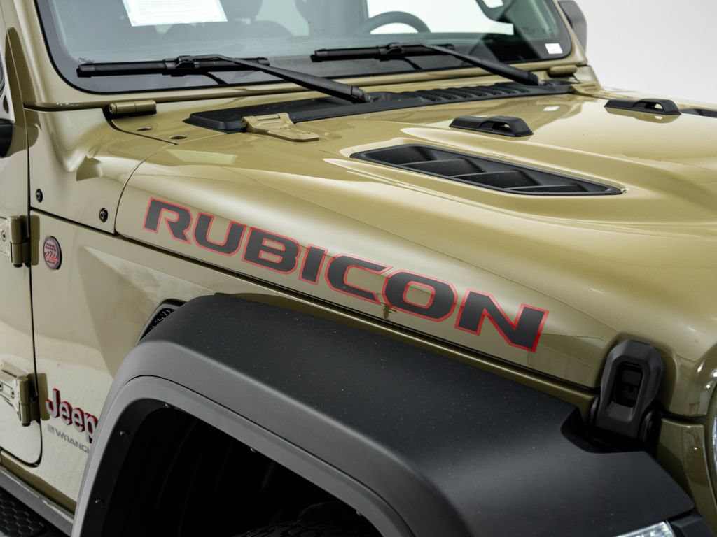 Used 2025 Jeep Wrangler Unlimited Rubicon w/ Convenience Group AWD/4WD image 37