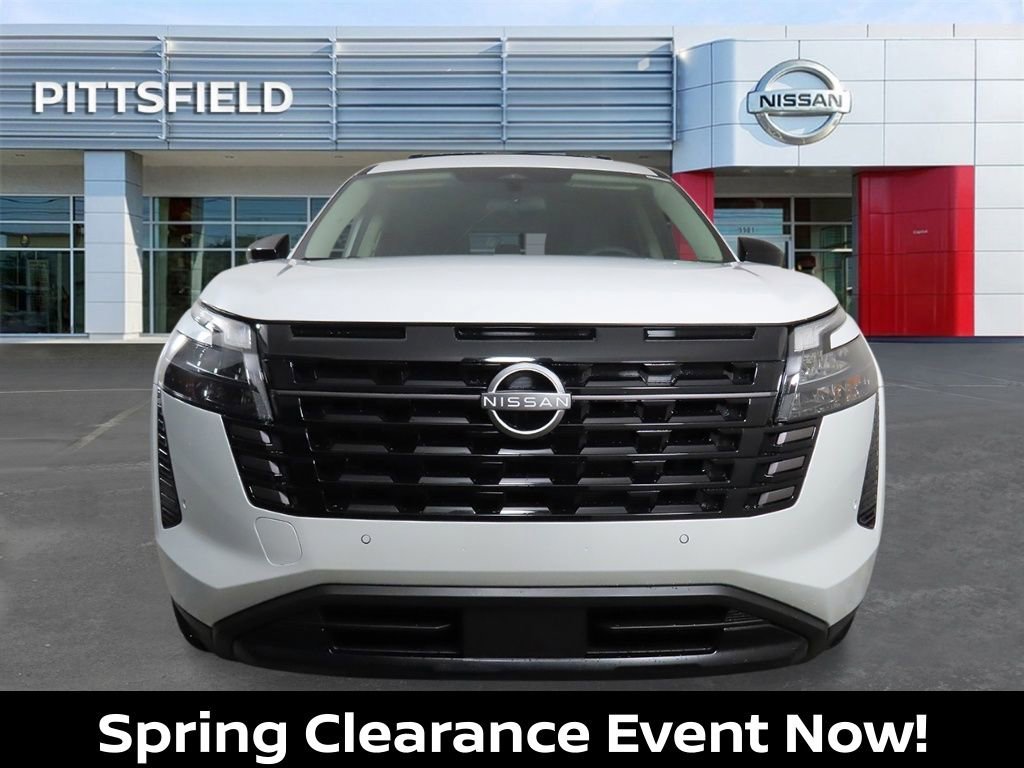 New 2026 Nissan Pathfinder SV image 9