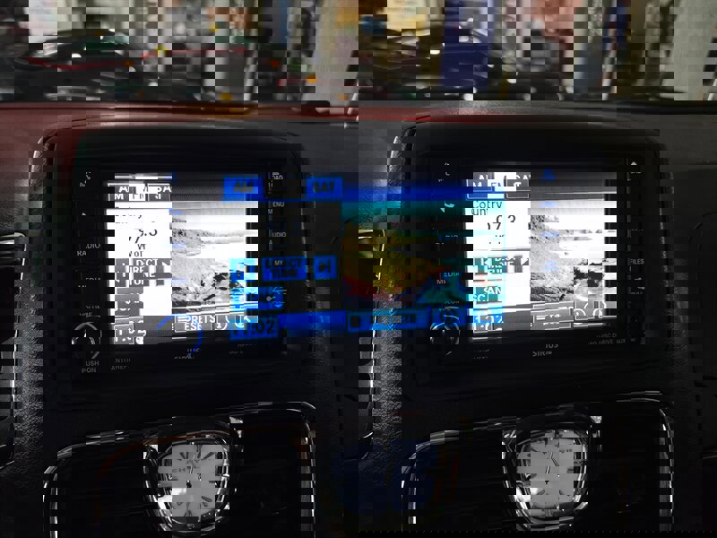 Used 2012 Chrysler Town & Country Touring w/ Entertainment Group #1 image 27