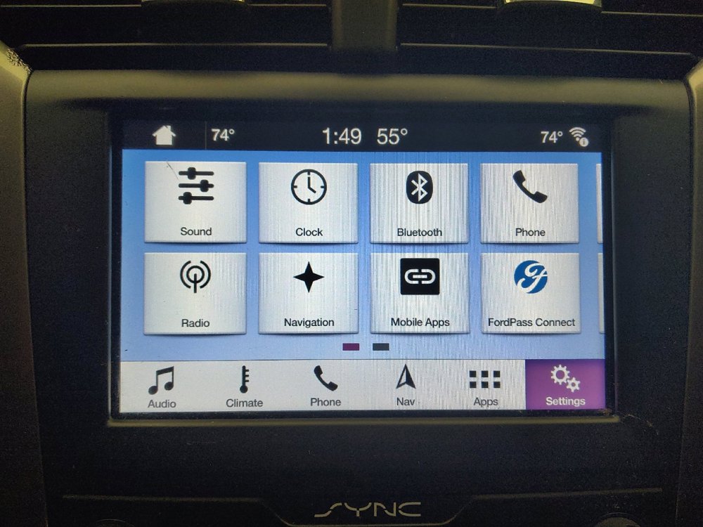 Used 2019 Ford Fusion SE image 25