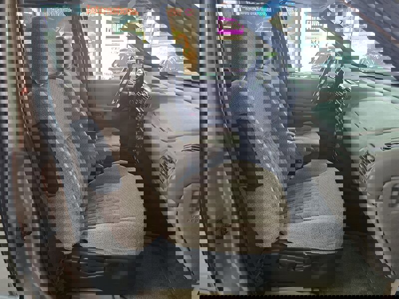 Used 2004 Pontiac Montana Extended w/ Convenience Package #1 image 13